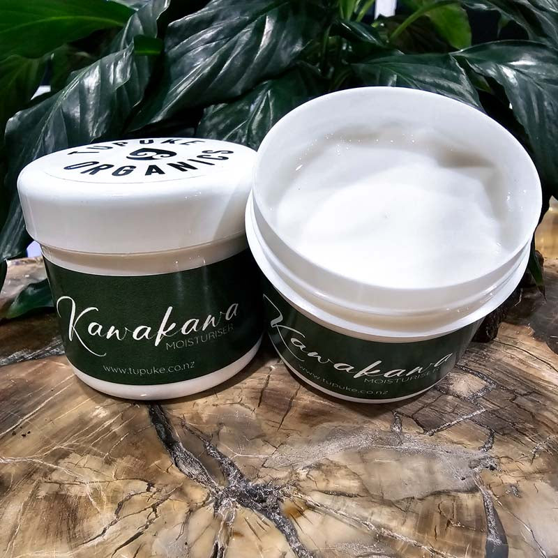 Kawakawa infused moisturiser
