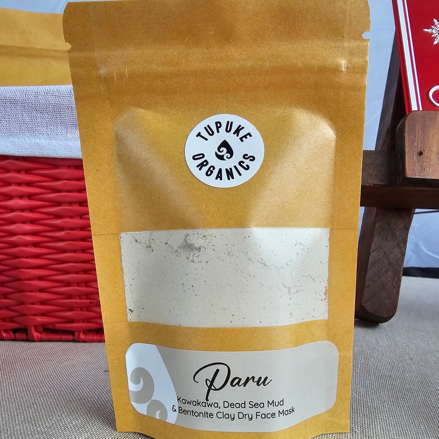 Paru - Kawakawa, Mud Sea Dead with Bentonite Clay Dry Face Mask